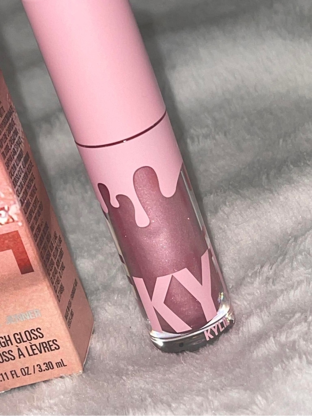 Kylie Cosmetics High Gloss in Daddy’s Girl - Picture 11 of 15